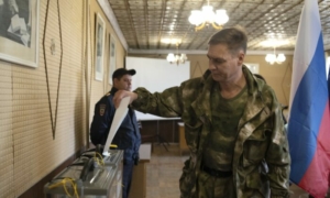 4 khu vực bị chiếm đóng ở Ukraine tổ chức trưng cầu dân ý về việc sáp nhập Nga