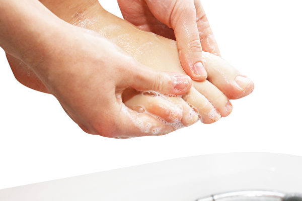 4 bước quan trọng khi rửa chân giúp nâng cao sức khỏe và ngủ ngon giấc