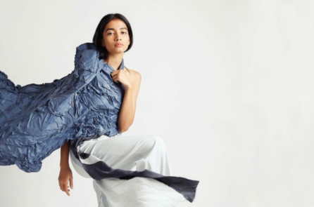 Một người mẫu tại New York nói về sự thật, văn hóa truyền thống và bi kịch thời hiện đại