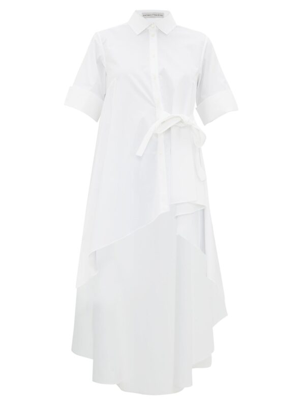 Trang phục sành điệu với áo sơ mi trắng