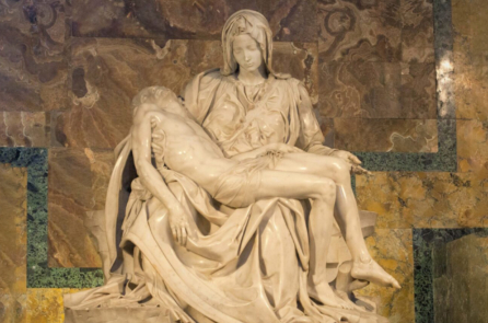 Tác phẩm điêu khắc Pietà của Michelangelo: Những hình ảnh của hy vọng 