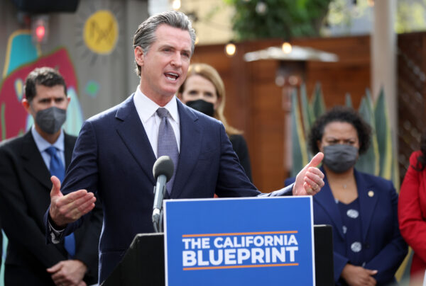 Thống đốc Newsom ký luật để ngăn chặn các mưu đồ ‘tham nhũng' ở California