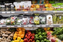 Cơ quan giám sát cạnh tranh Canada tiến hành nghiên cứu ngành bách hóa trong bối cảnh giá thực phẩm tăng