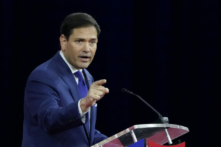 8 nhà lập pháp thúc giục Bộ Ngoại giao giúp trả tự do cho cha của một cư dân Florida bị giam giữ ở Trung Quốc