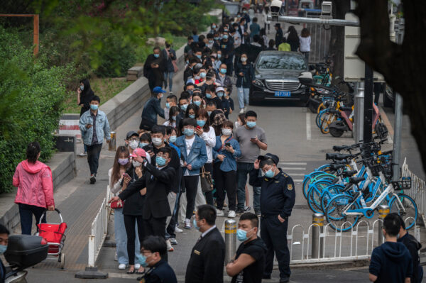 Bắc Kinh bắt giữ 1.43 triệu người trong chiến dịch an ninh trước Đại hội Đảng