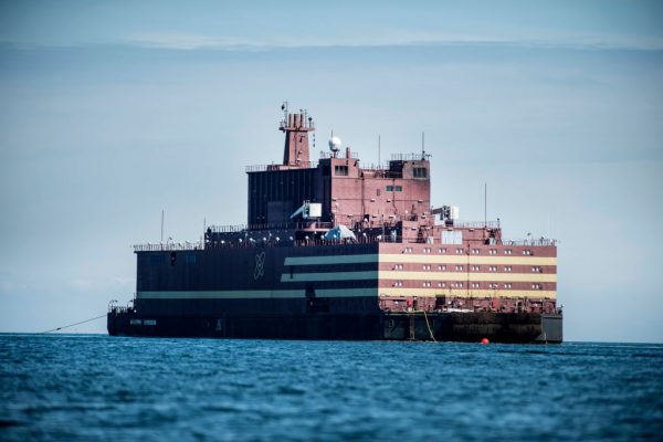 Nga xây dựng hạm đội lò phản ứng hạt nhân nổi để cấp điện cho các dự án vùng xa