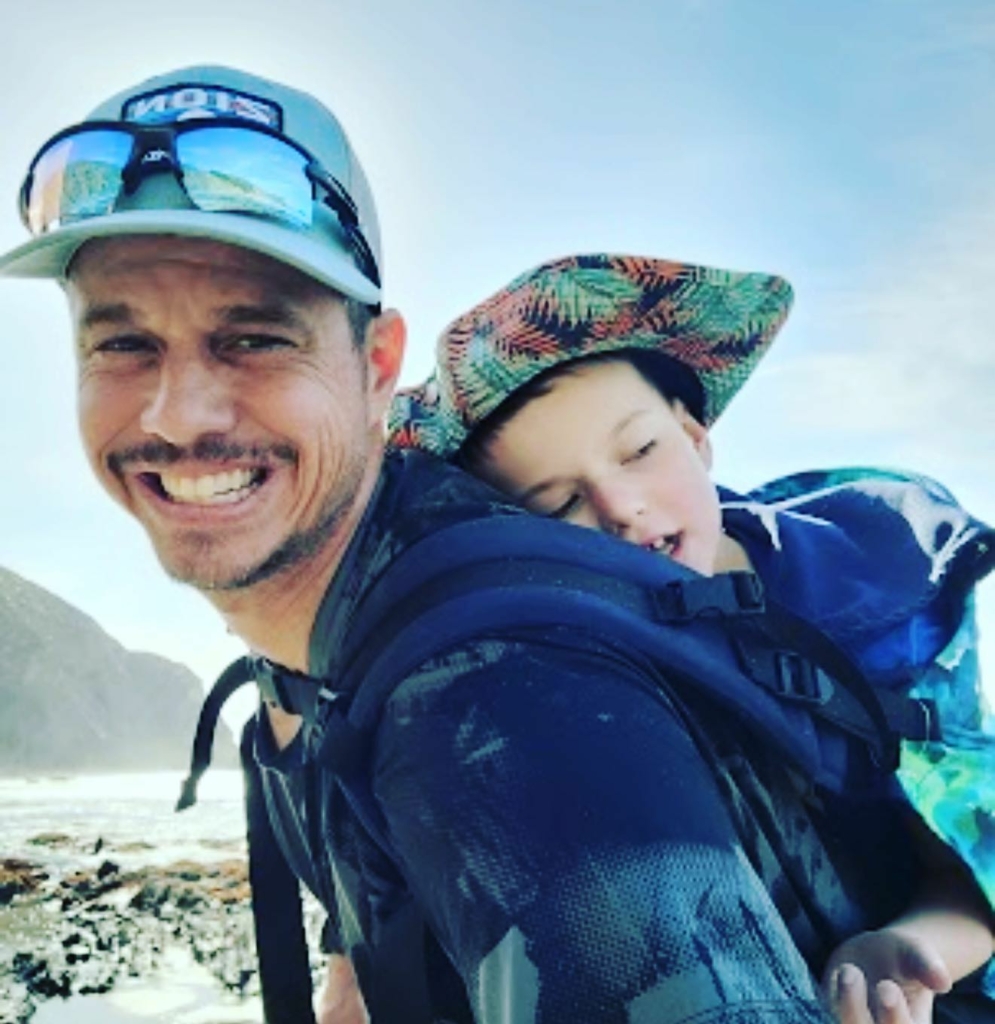 Colorado: Người cha cõng con trai khuyết tật du lịch khắp nước Mỹ