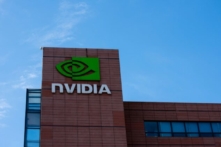 Các nhà sản xuất vi mạch bán dẫn công bố kết quả không khả quan, giảm chi tiêu trong bối cảnh lo ngại suy thoái