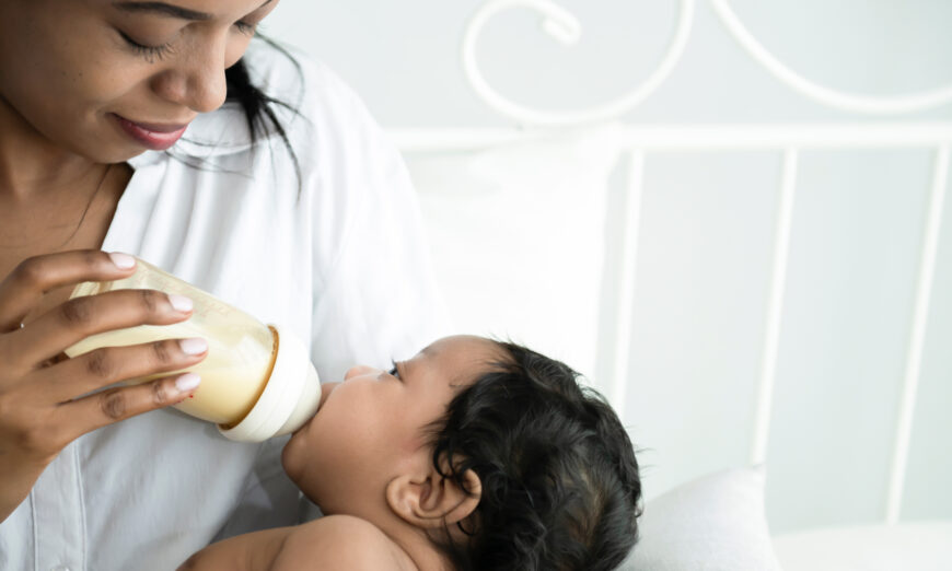 Sữa công thức dành cho trẻ từ 1 đến 3 tuổi làm dấy lên mối lo lắng