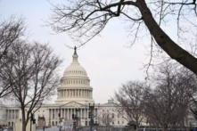 TT Biden ký dự luật ngân sách tạm thời, ngăn chính phủ đóng cửa