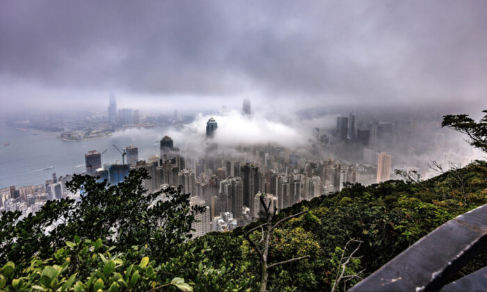 Hồng Kông sang Trung Đông tìm nhà đầu tư sau khi giới siêu giàu đổ xô đến Singapore