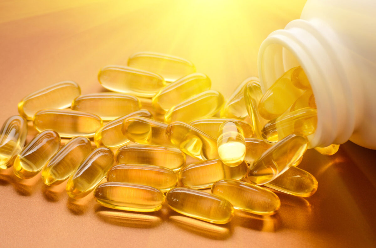 Vitamin D làm trầm trọng thêm chứng mất trí? Nghiên cứu mới gặp phải 2 luồng tranh cãi