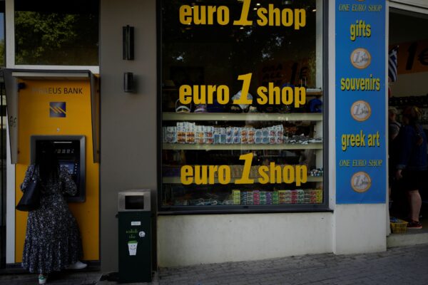 Lạm phát chạm kỷ lục 10% ở 19 quốc gia EU sử dụng đồng Euro