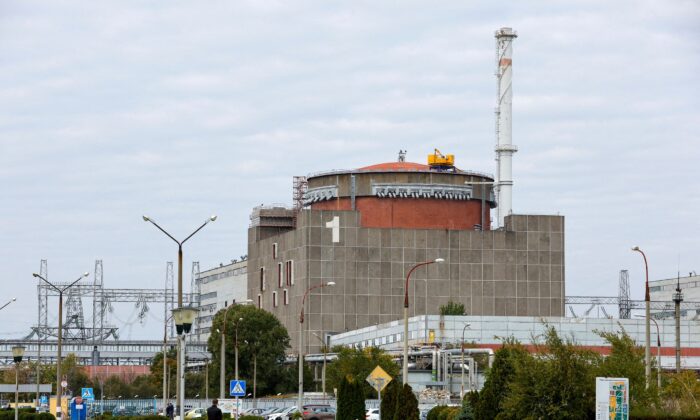 Nhà máy điện hạt nhân Zaporizhzhia bên ngoài Enerhodar ở vùng Zaporizhzhia, Ukraine do Nga kiểm soát, hôm 14/10/2022. (Ảnh: Alexander Ermochenko/Reuters)