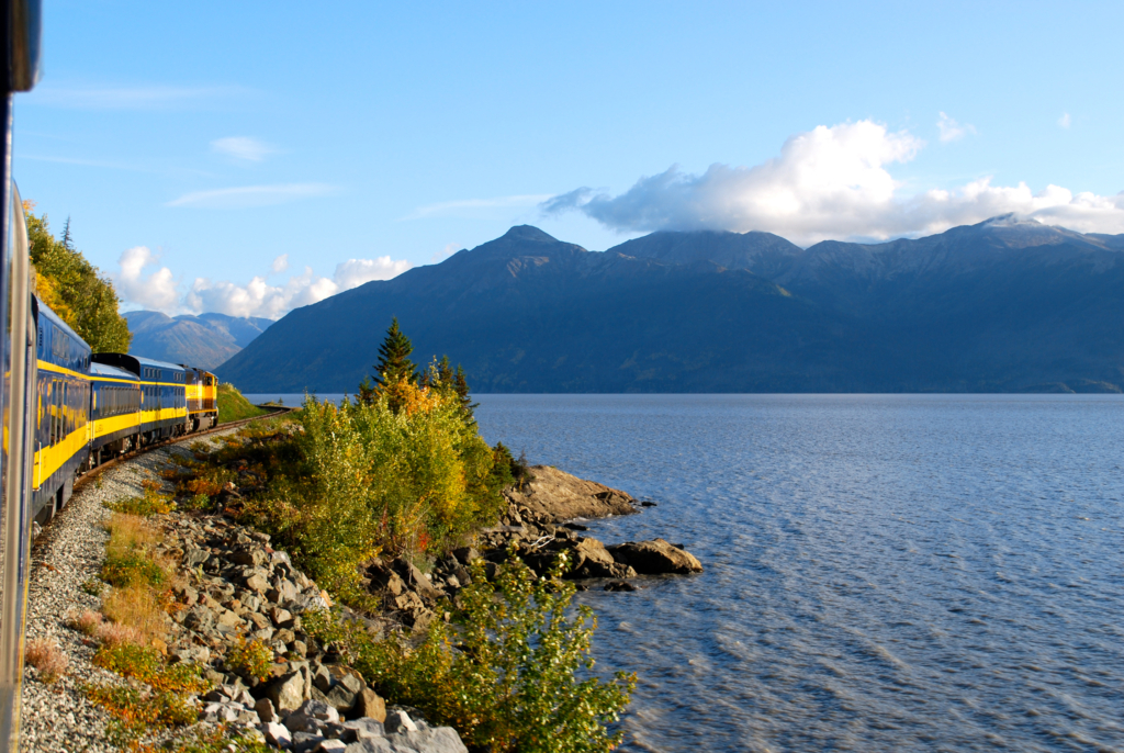 Bay trên thành phố Anchorage, khám phá Alaska bằng thủy phi cơ