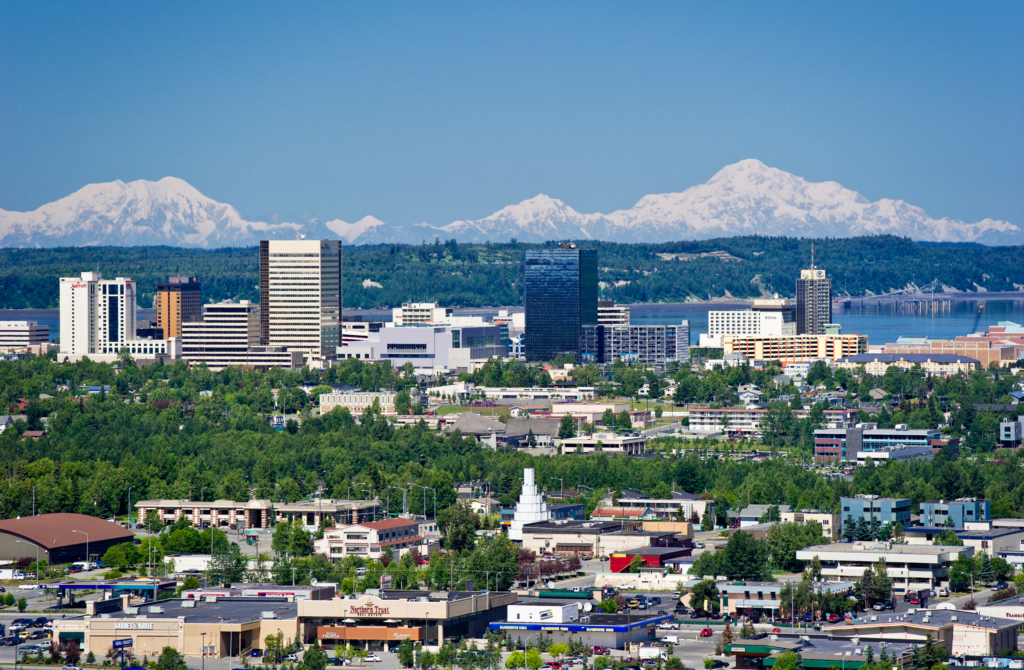 Bay trên thành phố Anchorage, khám phá Alaska bằng thủy phi cơ