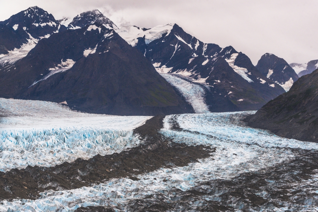 Bay trên thành phố Anchorage, khám phá Alaska bằng thủy phi cơ