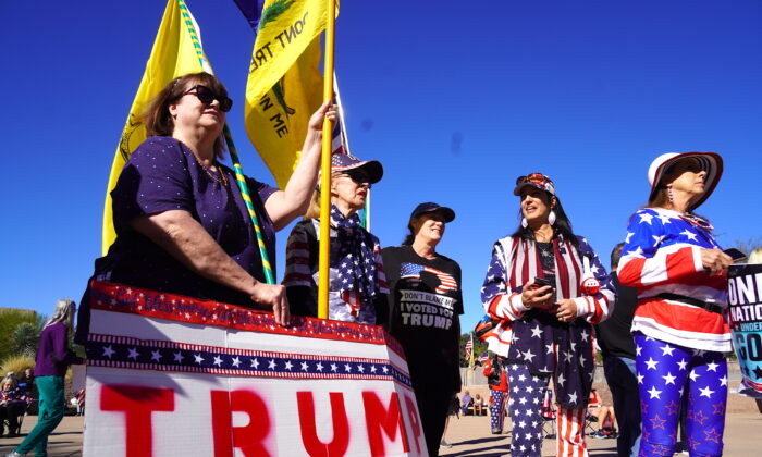 Arizona: Lượng người tham gia ít ỏi trong cuộc biểu tình ngồi đòi hỏi phải có hành động tích cực hơn
