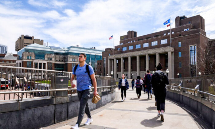 Kế hoạch thâm nhập sâu rộng vào khuôn viên các trường đại học Mỹ của ĐCSTQ
