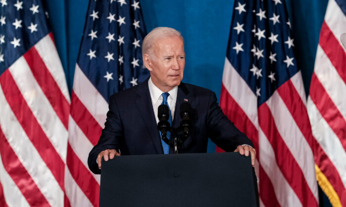 TT Biden vấp phải sự phản đối từ cả hai phía sau bài diễn văn về ‘MAGA cực đoan’