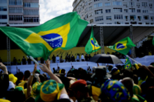 Brazil: Những người ủng hộ ông Bolsonaro từ chối chấp nhận kết quả bầu cử, chặn đường cao tốc làm tắc nghẽn giao thông