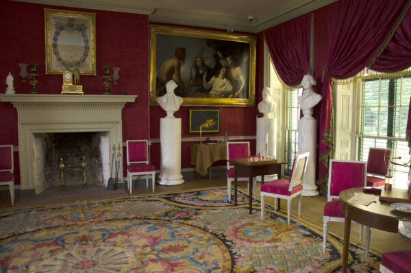 Những vị khách đến thăm trang viên của gia đình Madison đã mô tả các bức tường của phòng khách được “bao phủ hoàn toàn” bằng các bức tranh. (Ảnh: Đăng dưới sự cho phép của Montpelier)