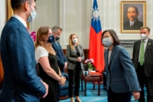 Bộ trưởng Thương mại Anh quốc gặp gỡ Tổng thống Đài Loan tại Đài Bắc