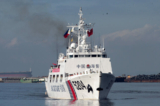 Một tàu của Lực lượng Hải cảnh Trung Quốc chuẩn bị thả neo tại cảng Manila để cập cảng vào ngày 14/01/2020. (Ảnh: AFP/Getty Images)