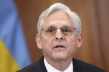 Bộ Tư Pháp sẽ giám sát việc bỏ phiếu tại 24 tiểu bang, nhưng bị ít nhất một quận từ chối