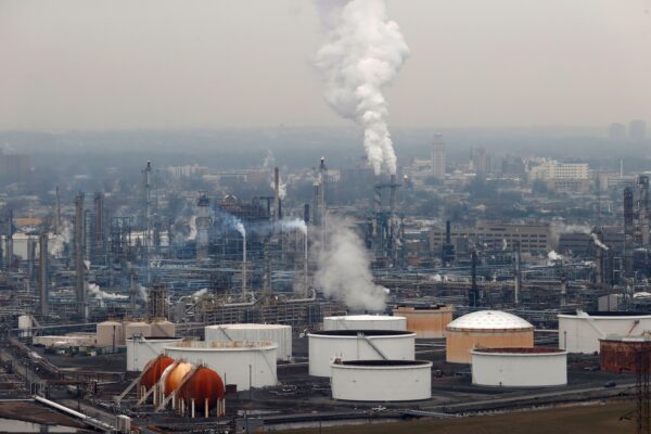 Nhà cung cấp: ‘Việc bôi xấu nhiên liệu hóa thạch’ đang thúc đẩy cuộc khủng hoảng thiếu hụt dầu diesel