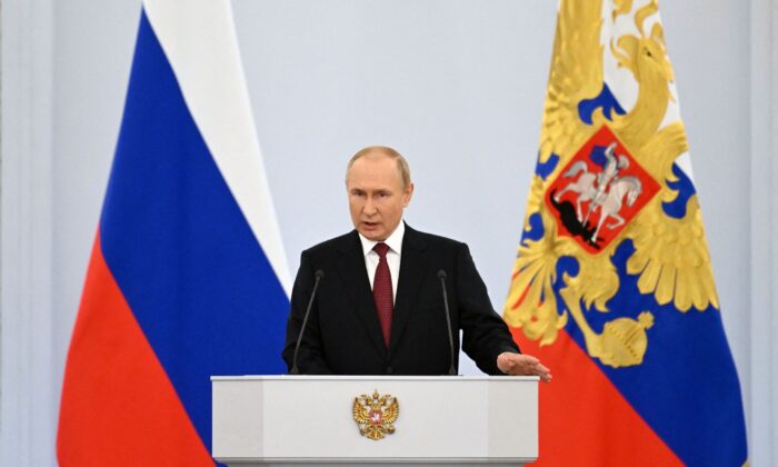 Danh sách các lệnh trừng phạt toàn cầu đối với Nga và những tác động kéo theo
