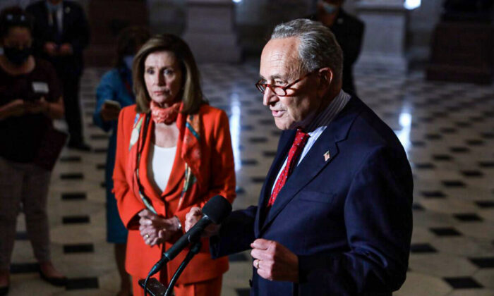 Bà Pelosi, ông Schumer trong số những thành viên hàng đầu của Đảng Dân Chủ tái đắc cử nhiệm kỳ mới