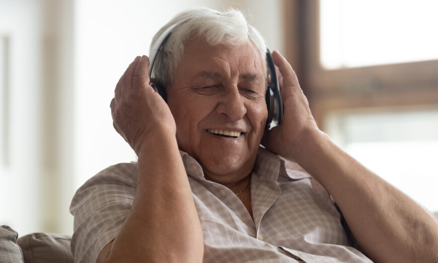 Âm nhạc: Kết nối trí nhớ cho những bệnh nhân Alzheimer
