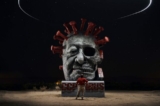 Công trình điêu khắc ‘Virus Trung Cộng’ ở Công viên điêu khắc Liberty, Sa mạc Mojave ở Quận San Bernardino, California. Công trình này đã bị thiêu rụi do một cuộc tấn công đốt phá vào tháng 07/2021. (Ảnh: Đăng dưới sự cho phép của anh Jonas Yuan)