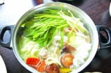Món ăn đặc trưng của người Nhật vào những đêm mùa đông lạnh giá là món lẩu có tên gọi “nabe”.