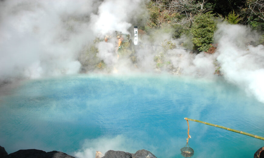 Nghiên cứu: Tắm suối nước nóng Nhật Bản có tác dụng điều trị nhiều bệnh lý
