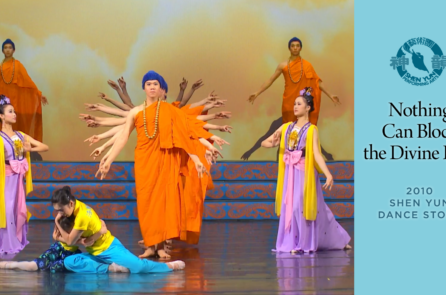 Tác phẩm Shen Yun thời đầu: Không thể ngăn cản con đường Thần Thánh (Chương trình năm 2010)