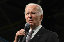 Tổng thống Joe Biden trình bày tại cơ sở của IBM ở Poughkeepsie, New York, hôm 06/10/2022. (Ảnh: Mandel Ngan/AFP qua Getty Images)
