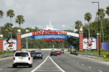 Quang cảnh lối vào công viên giải trí Walt Disney World ở Lake Buena Vista, Florida, vào ngày 11/07/2020. (Ảnh: Octavio Jones/Getty Images)