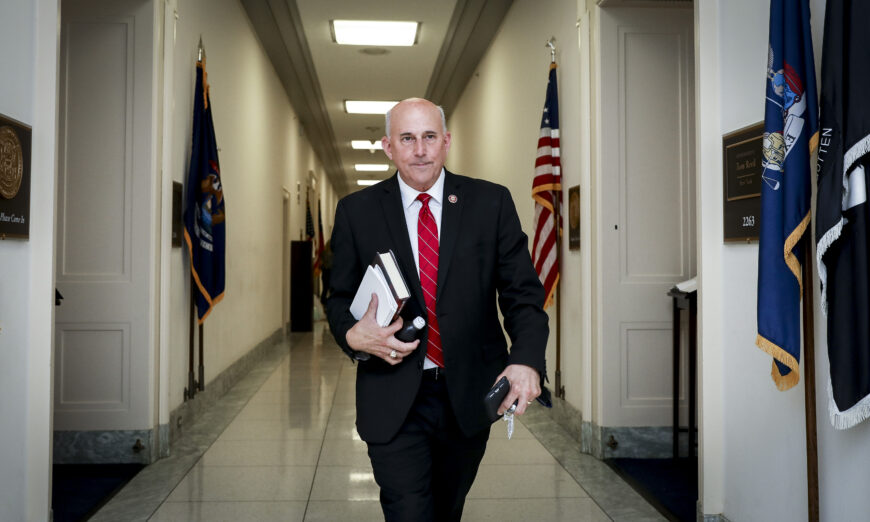 Dân biểu Louie Gohmert (Cộng Hòa-Texas) tại Điện Capitol, Hoa Thịnh Đốn, vào ngày 25/06/2019. (Ảnh: Samira Bouaou/The Epoch Times)