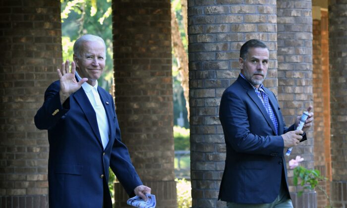 Tác giả ‘Laptop From Hell’: ‘Đó không phải về ông Hunter Biden — mà là về ông Joe’