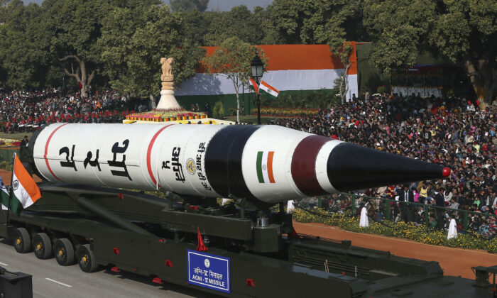 Ấn Độ phóng thử hỏa tiễn đạn đạo có khả năng hạt nhân sau cuộc đụng độ biên giới nhỏ với Trung Quốc
