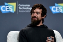 Giám đốc điều hành Twitter Jack Dorsey trình bày trong một sự kiện báo chí tại triển lãm công nghệ CES 2019 ở Aria Resort & Casino, tại Las Vegas hôm 09/01/2019. (Ảnh: David Becker/Getty Images)