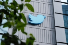 Biểu tượng trụ sở Twitter trên Đường số 10 ở San Francisco hôm 04/11/2022. (Ảnh: David Odisho/Getty Images)