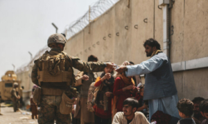 Báo cáo từ Ngũ Giác Đài: ĐCSTQ lợi dụng cuộc rút quân hỗn loạn khỏi Afghanistan của TT Biden để tuyên truyền