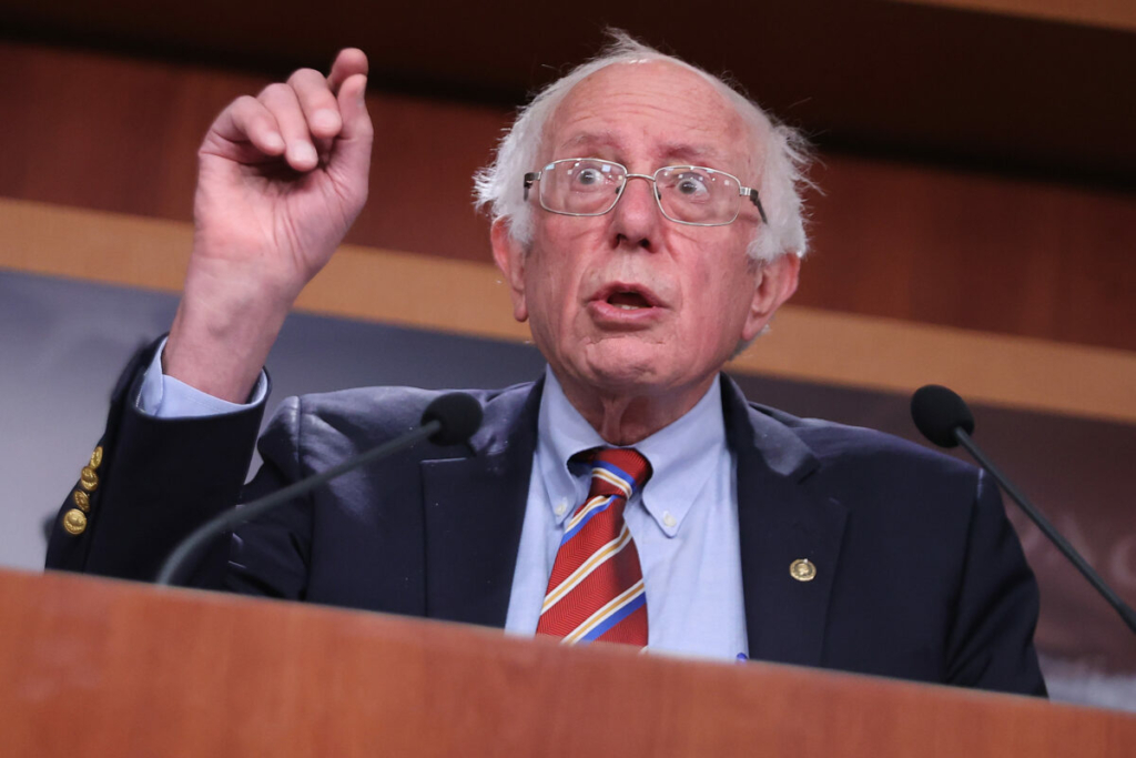 Thượng nghị sĩ Bernie Sanders (Độc Lập-Vermont) nói tại Hoa Thịnh Đốn trong một bức ảnh tư liệu. (Ảnh: Chip Somodevilla/Getty Images)