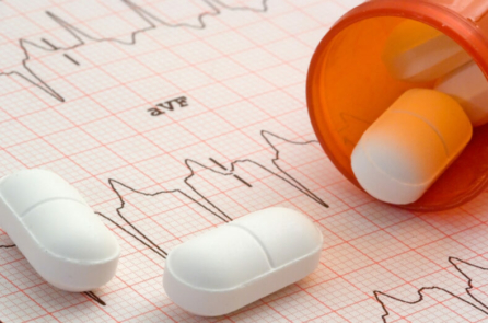 Kháng sinh Fluoroquinolon có liên quan đến tử vong do bệnh tim