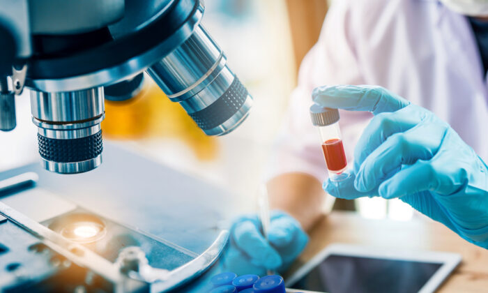 Nghiên cứu về các huyết khối bất thường (Ảnh: Shutterstock)