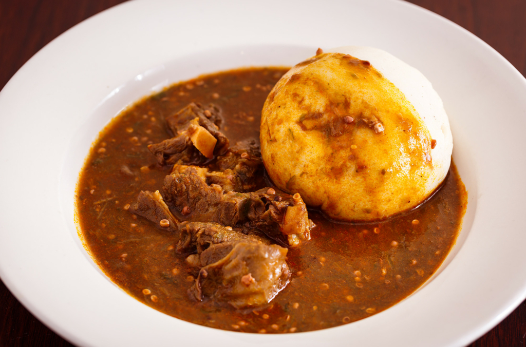 Món ngon quốc gia “Fufu” của Ghana. (Ảnh: Shutterstock)