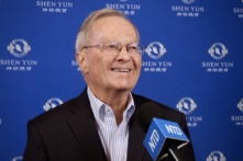 Các công chức chính phủ tiểu bang South Carolina tán thưởng Shen Yun